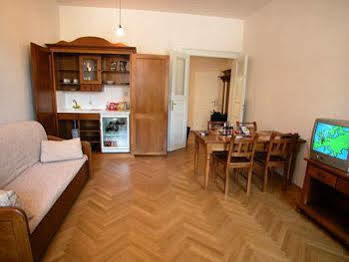 Artesse * Praga